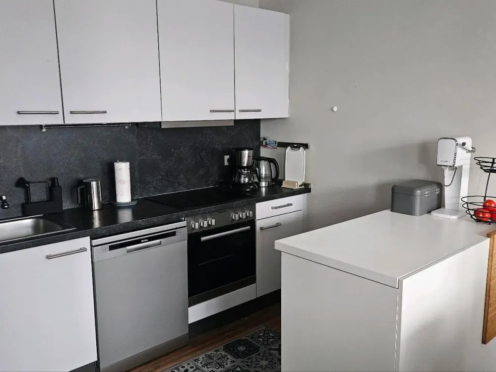 Nachmieter gesucht, 3 Zimmer in Adlershof, möbliert