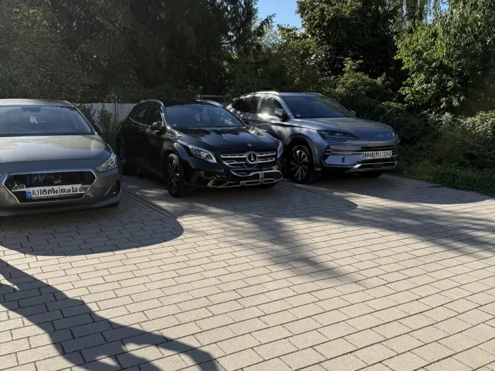 Moderne EG Wohnung in ruhiger Lage mit Terrasse und Garten