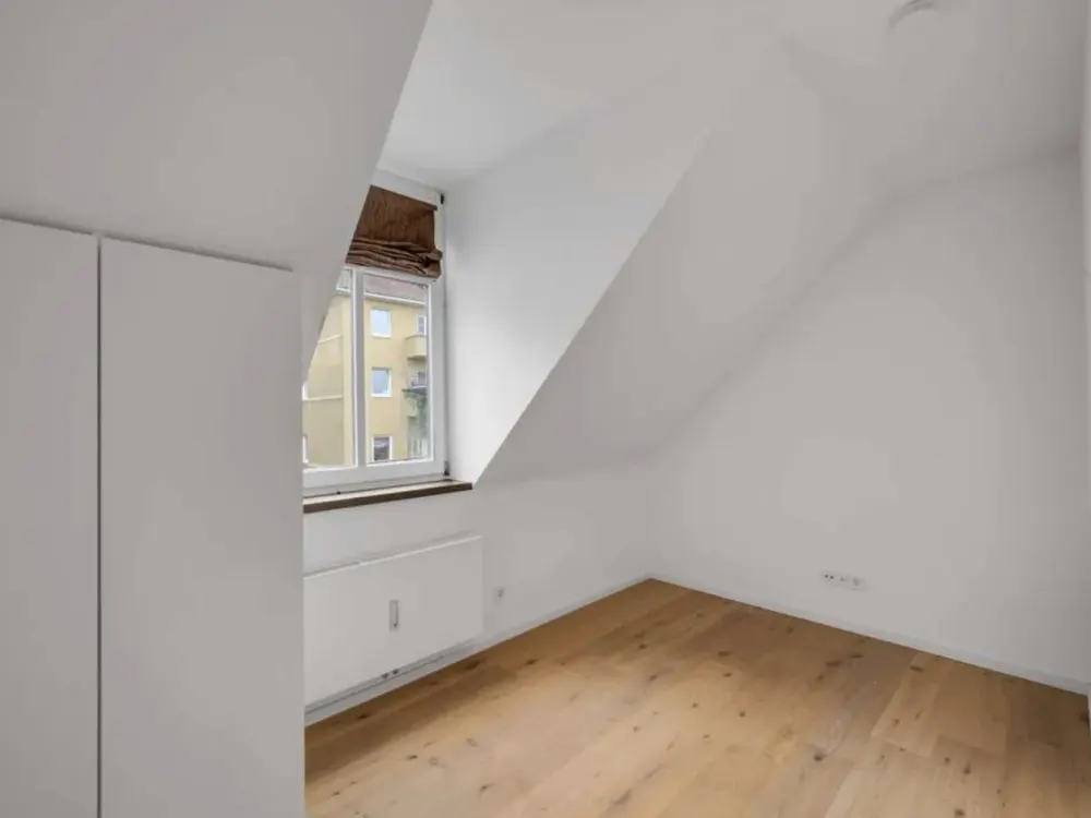 2,5-Zimmer-Wohnung mit gehobener Ausstattung in der Altstadt