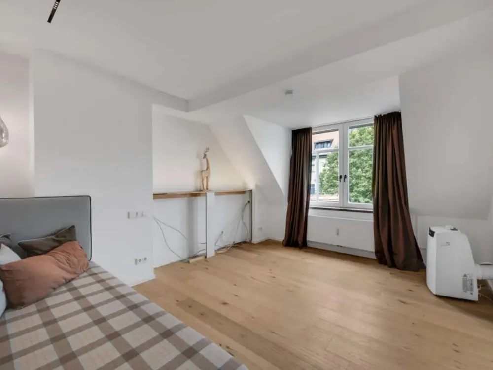 2,5-Zimmer-Wohnung mit gehobener Ausstattung in der Altstadt