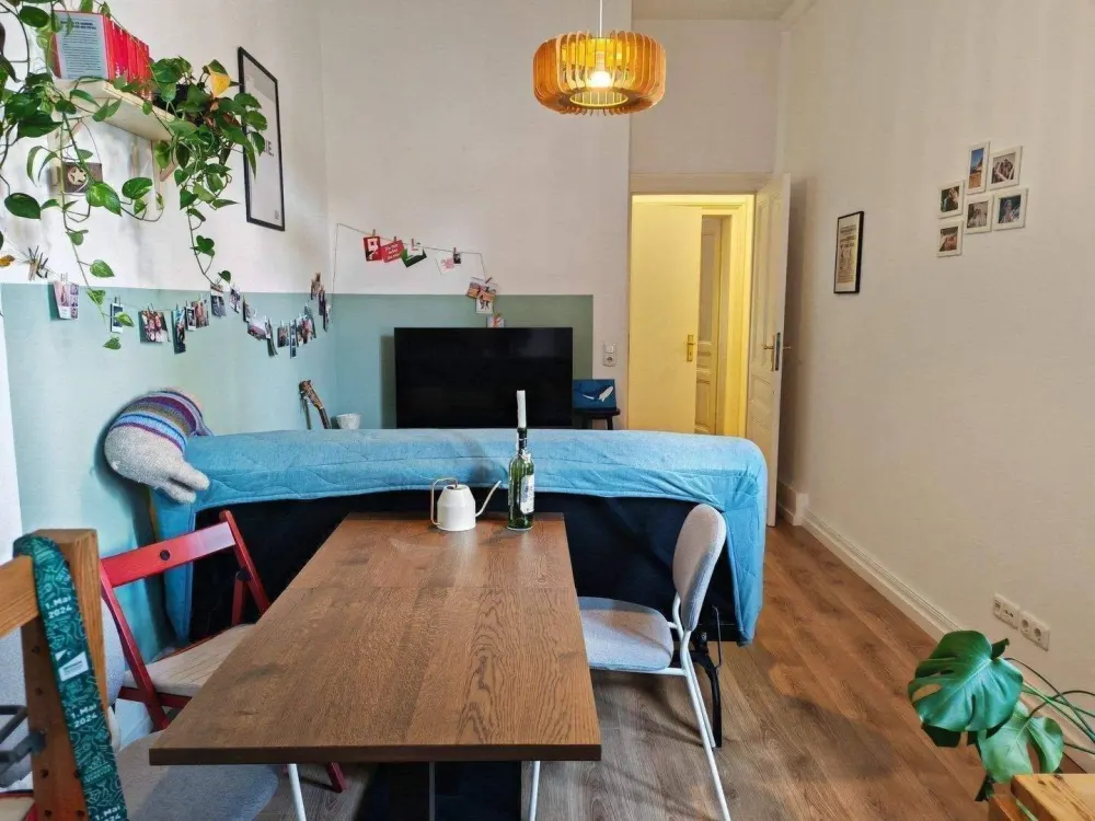 HELLE 3ZW WOHNUNG BALKON EBK DUSCHBAD ZENTRAL MAINZERLANDSTR 114 (PLATZ DER REPUBLIK/SKYLINE PLAZA)STRASSENBAHNHALTESTELLE VOR DEM HAUS)