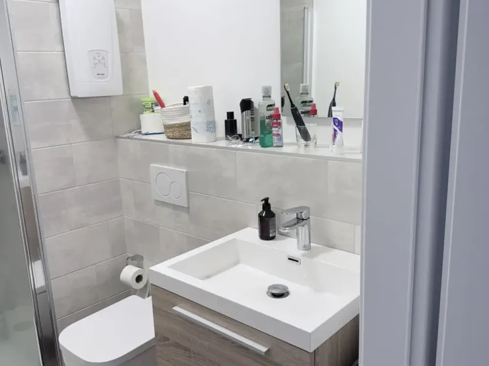 2-Zimmer-Wohnung mit großem Balkon am Beethovenplatz, hell & zentral und ruhig