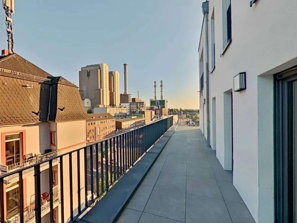 2-Zimmer-Erstbezug 55 m² Wohnfläche davon 29 m² Dachterrasse