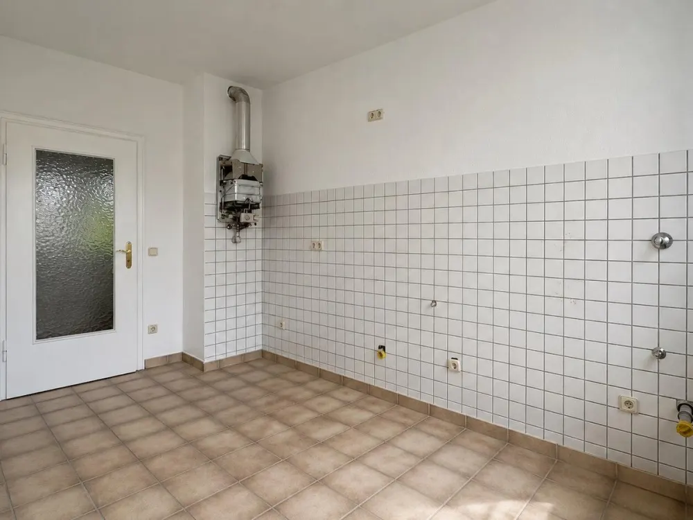 SANIERTE 2-ZIMMERWOHNUNG IN DER STADTMITTE ZU MIETEN!