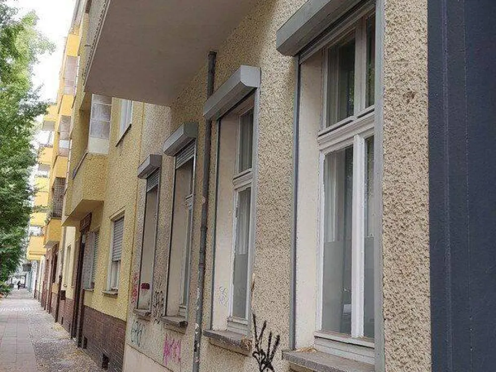 3-Raum Wohnung im Erdgeschoss mit Garten beim Nöldner Platz
