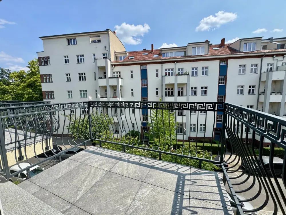 +++Schöne geräumige 2 Zimmer-Wohnung nahe der Schloßstr.+++