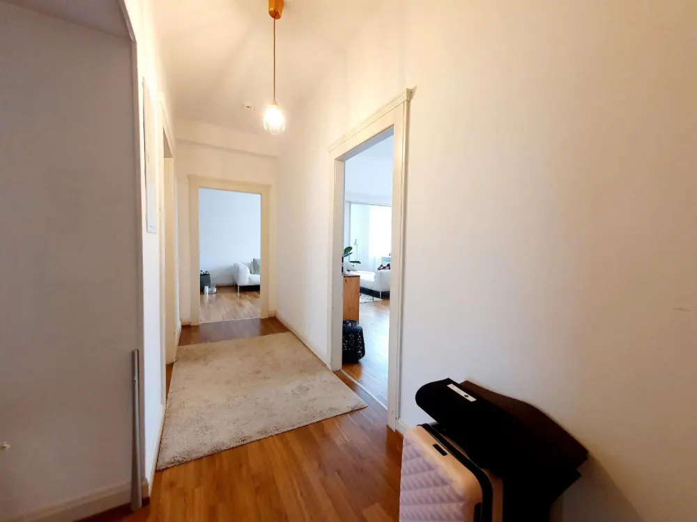 Helle, großflächige 4 - ZKB-Wohnung mit Balkon in zentraler Lage von Saarbrücken