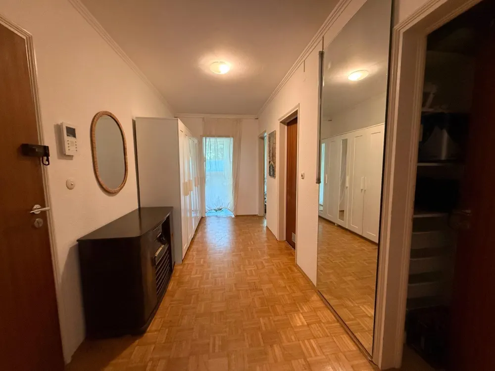 Grüne Oase in Obermenzing: Helle 2-Zimmer-Wohnung