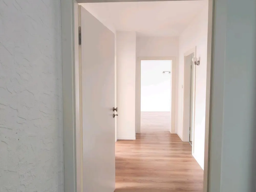 Attraktive 3ZKB mit Balkon in ruhiger und begehrter Lage in Bous