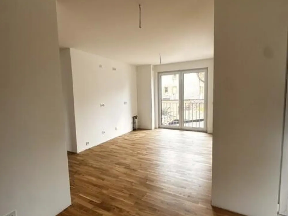 Ihre neue Familienwohnung im Erstbezug mit Balkon.