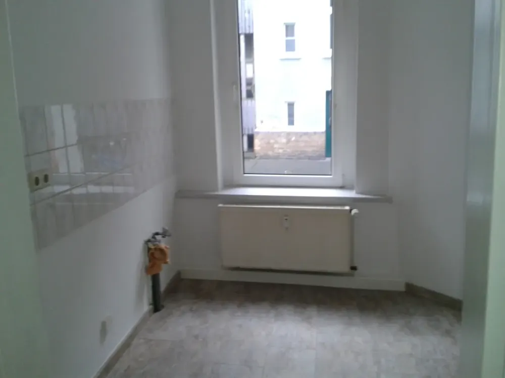 Ruhige 2-Zi im Hinterhaus, 66 m² mit neuer Terrasse