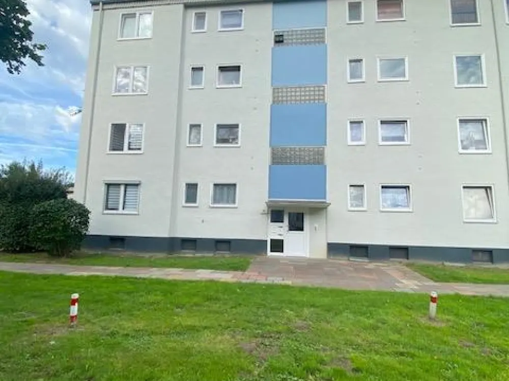 ***ERSTBEZUG NACH SANIERUNG*** Für die kleine Familie am Lanstroper See***