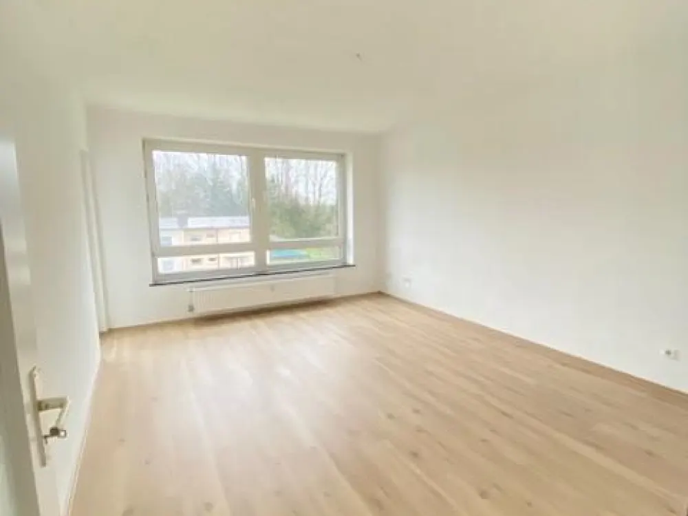 ***ERSTBEZUG NACH SANIERUNG*** Für die kleine Familie am Lanstroper See***