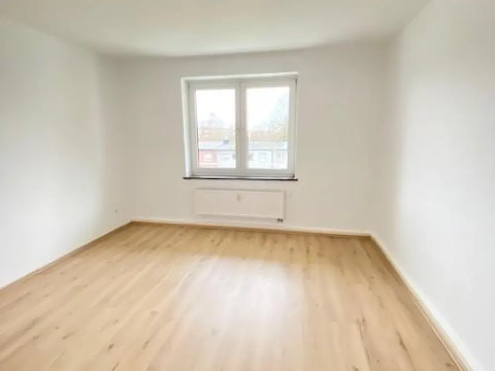 ***ERSTBEZUG NACH SANIERUNG*** Für die kleine Familie am Lanstroper See***