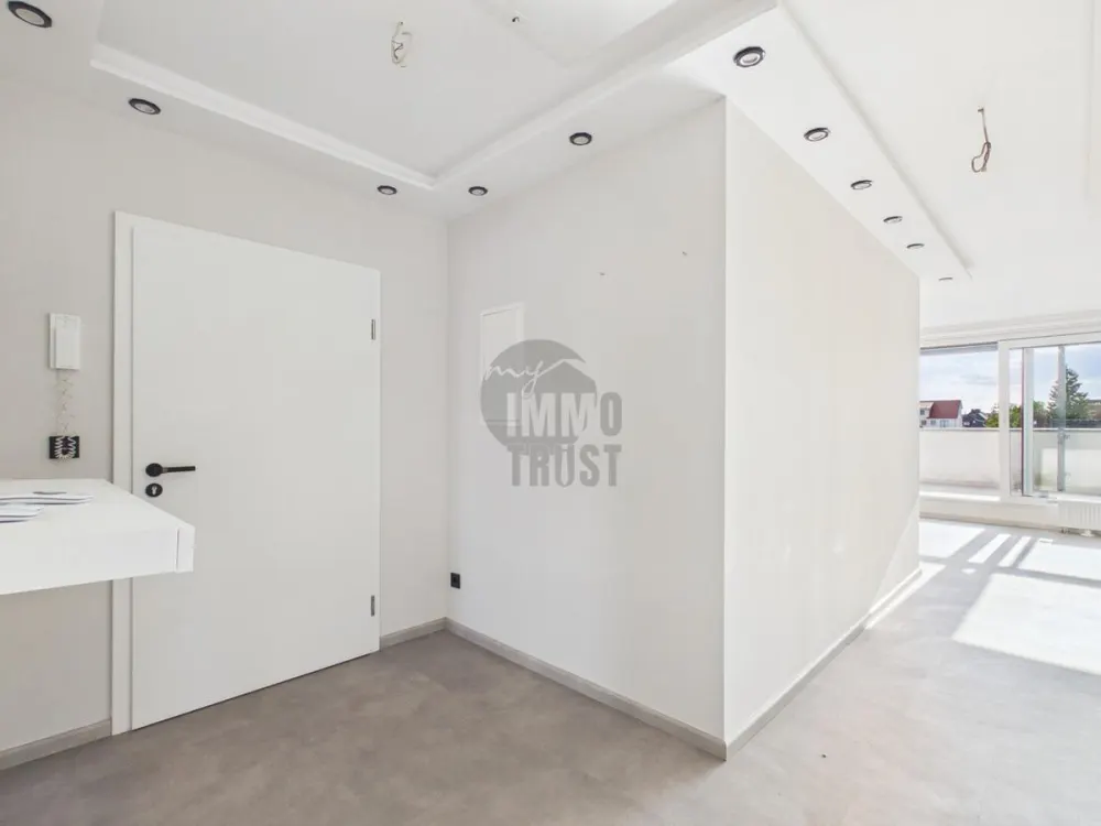 Über den Dächern Langenhagens, sanierte 3-Zimmer-Wohnung mit West-Dachterrasse