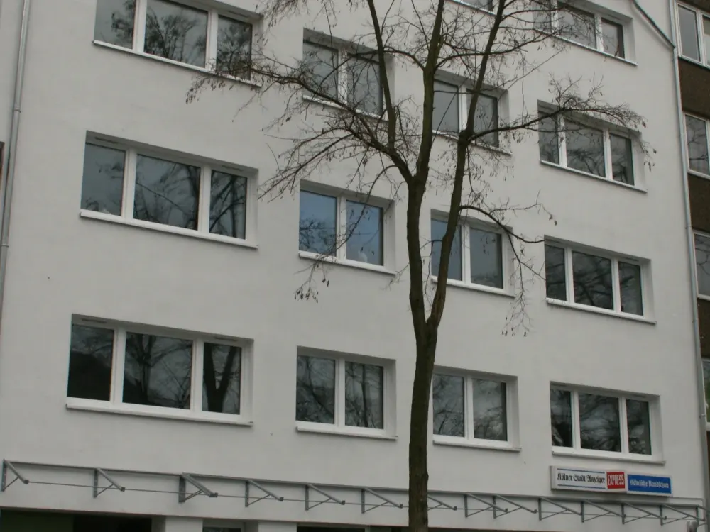 Modernes Apartment mit Einbauküchein Köln: Kompakt und gut angebunden