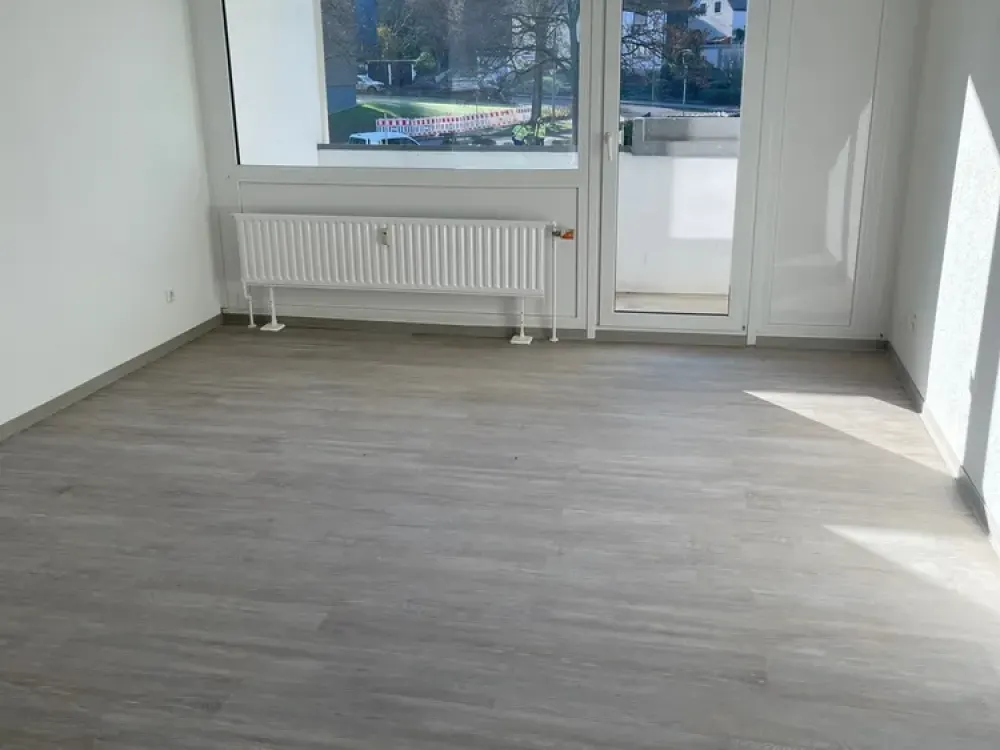 Schöne 2,5 Zimmer Wohnung - Zentral & Grün