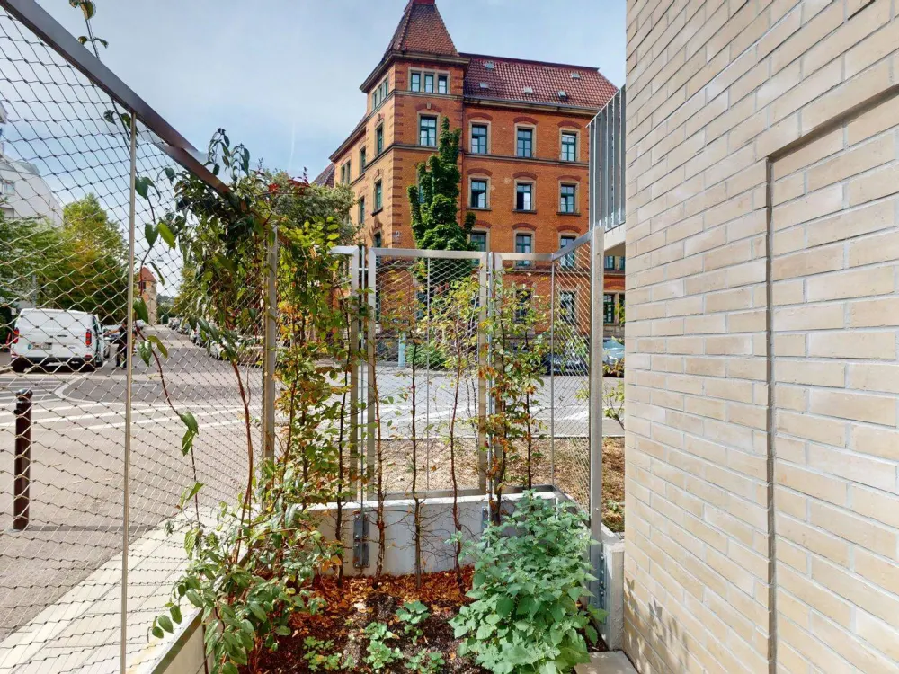 Stadtnah Wohnen mit großzügiger Terrasse im Rosenstein-Quartier