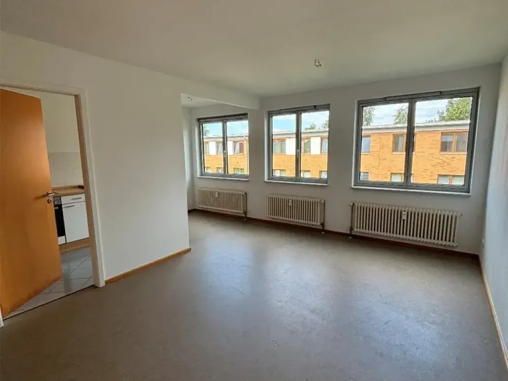 2-Zimmer-Maisonette- Wohnung mit Dachterrasse und neuer EBK