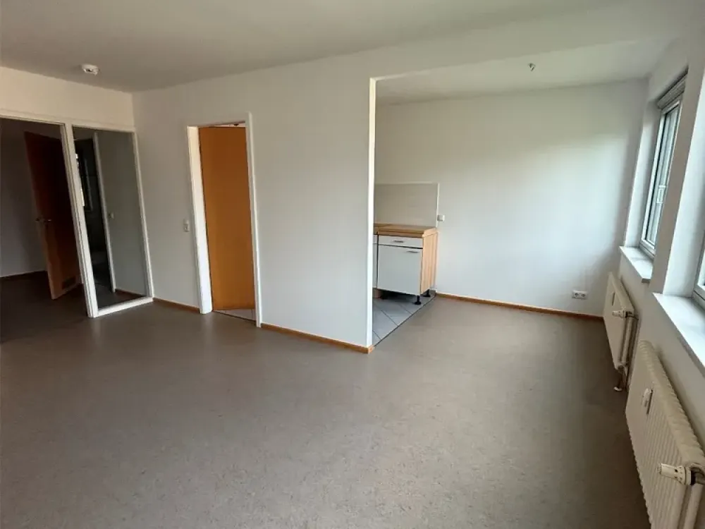 2-Zimmer-Maisonette- Wohnung mit Dachterrasse und neuer EBK