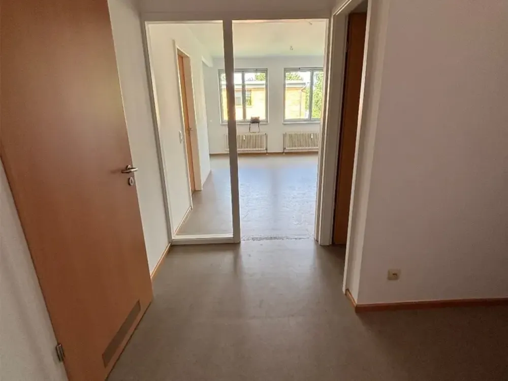 2-Zimmer-Maisonette- Wohnung mit Dachterrasse und neuer EBK