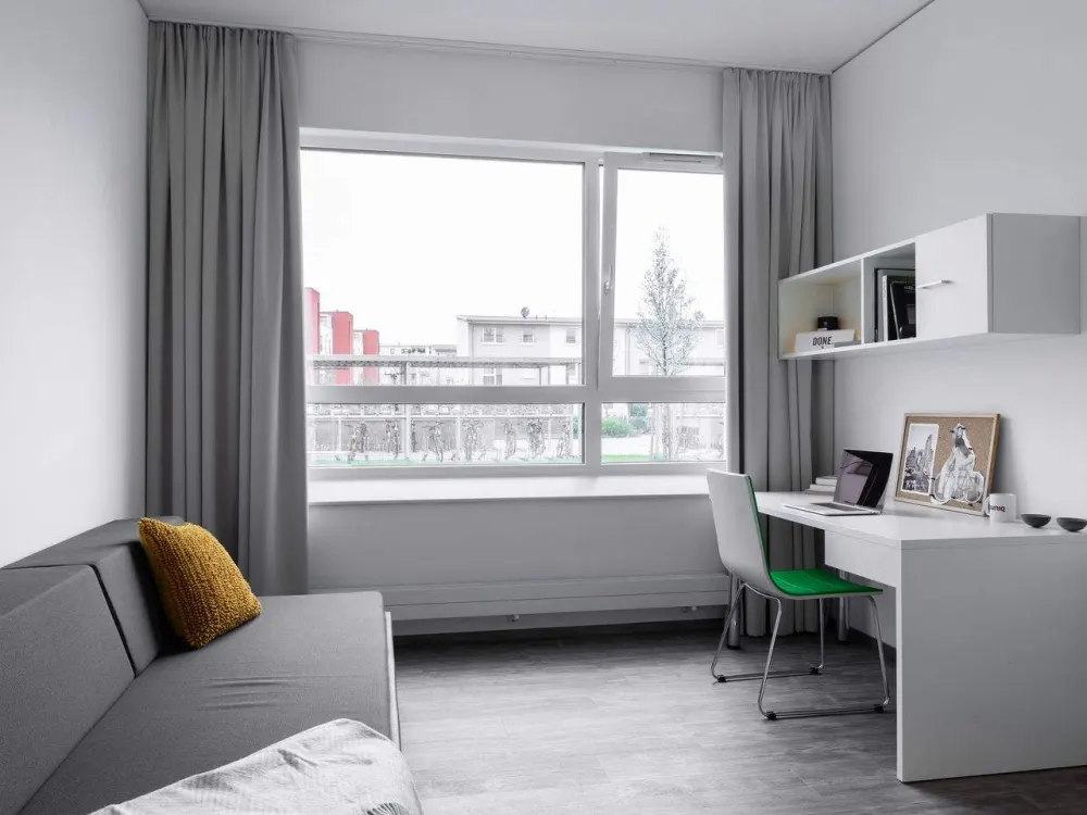 Modernes & möbliertes Apartment in Frankfurt Riedberg | Maxi Studio