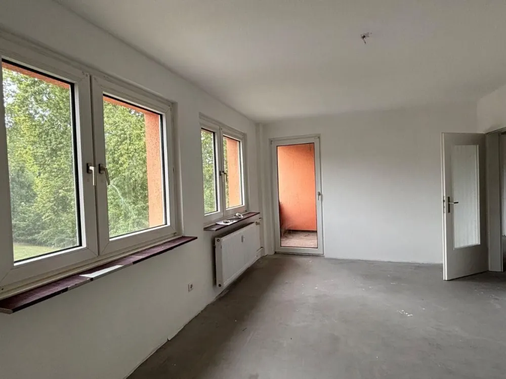 1 Monat NKM frei! Renovierte 3,5-Zimmer-Wohnung mit Balkon!