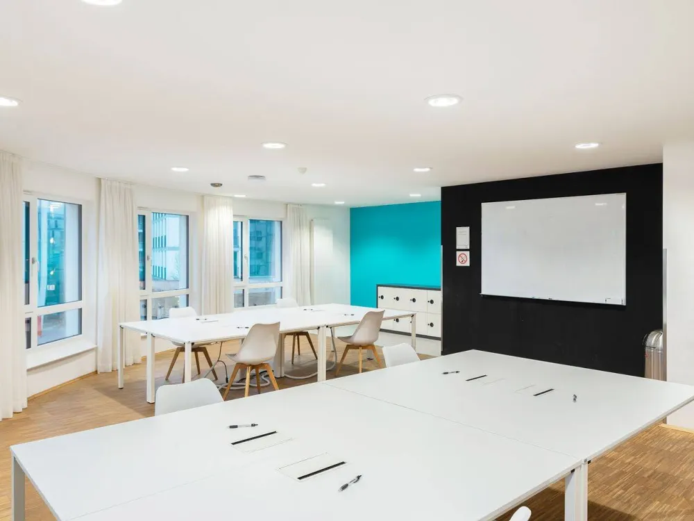 Vollmöbliertes, modernes Apartment in Frankfurt Riedberg | Classic Plus Studio