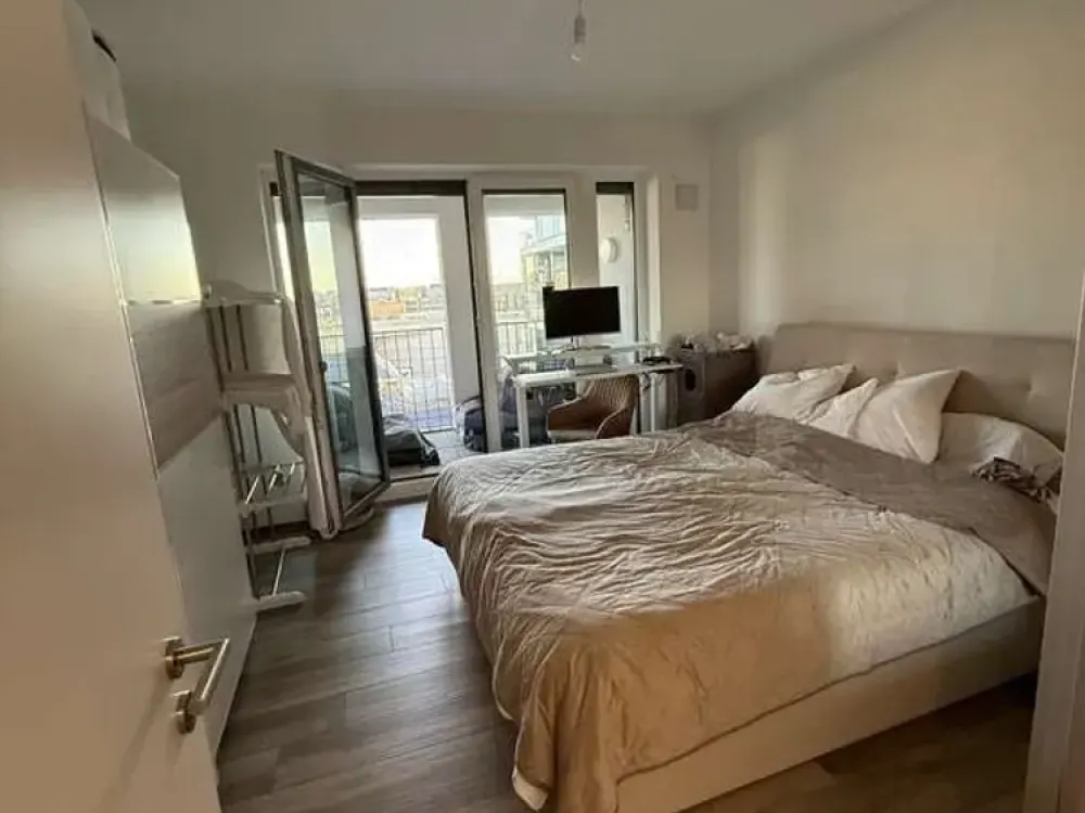 Helle 2-Zimmer-Neubau-Wohnung mit EBK und Loggia im schönen Sachsenhausen