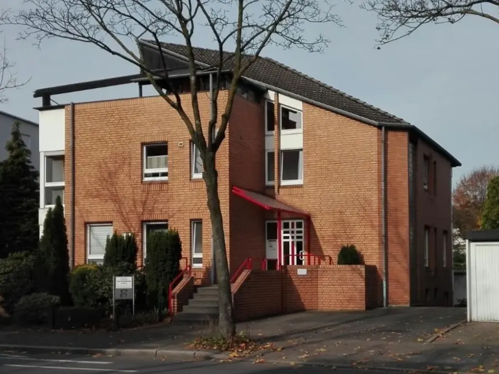 Sehr großzügige Maisonette Wohnung mit Dachterrasse!