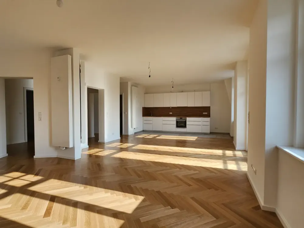 Juwel am Rennbahnpark: 4,5 Zi-Altbau-Whg als Erstbezug nach Sanierung