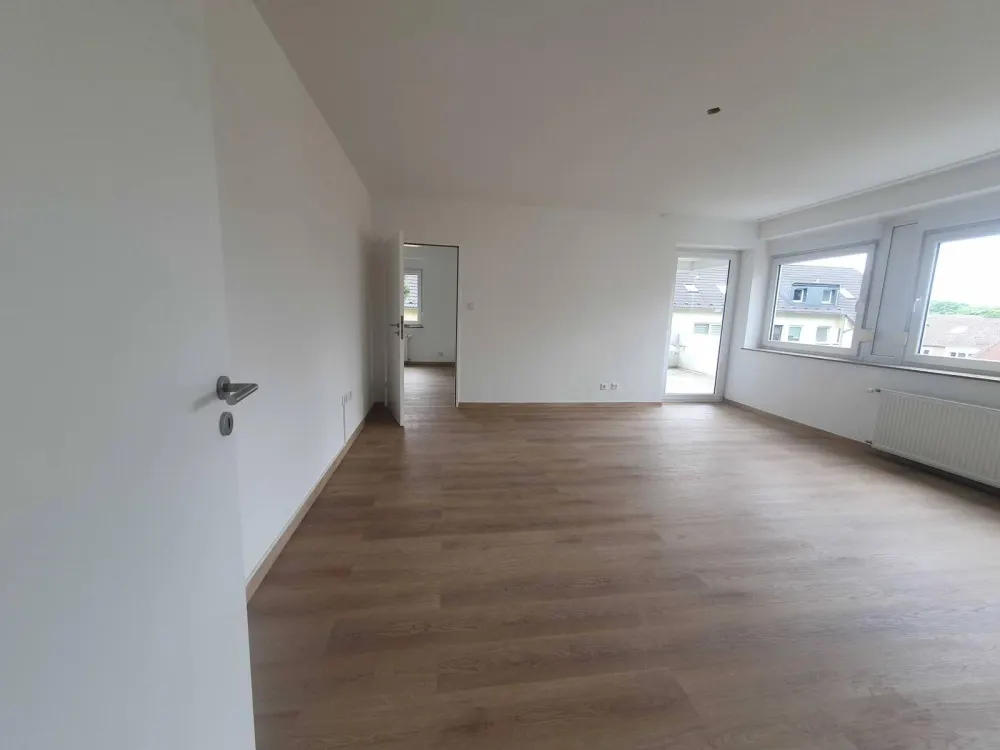 Sanierte 2-Zimmer-Wohnung mit Balkon und viel Platz zur freien Entfaltung