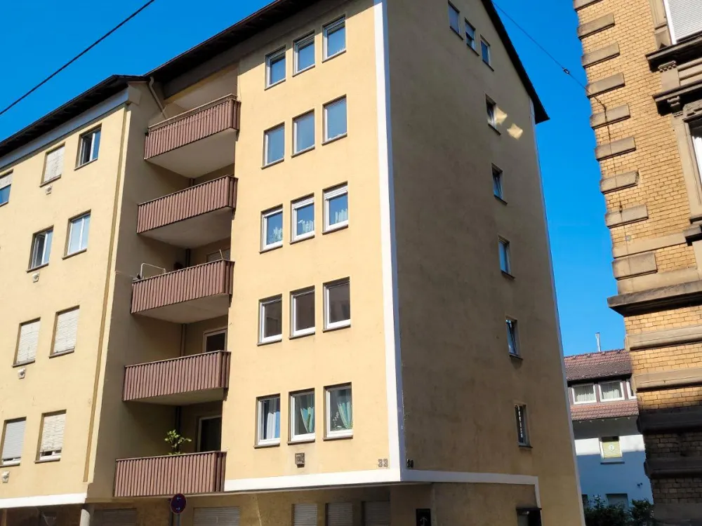 1-Zi-Whg möbliert, Stuttgart-Ost, Balkon, neue Fenster
