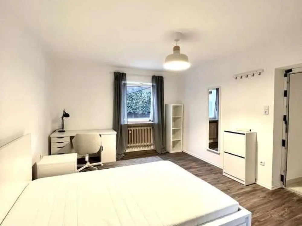 Wg-Zimmer in Trudering (nur Frauen)
