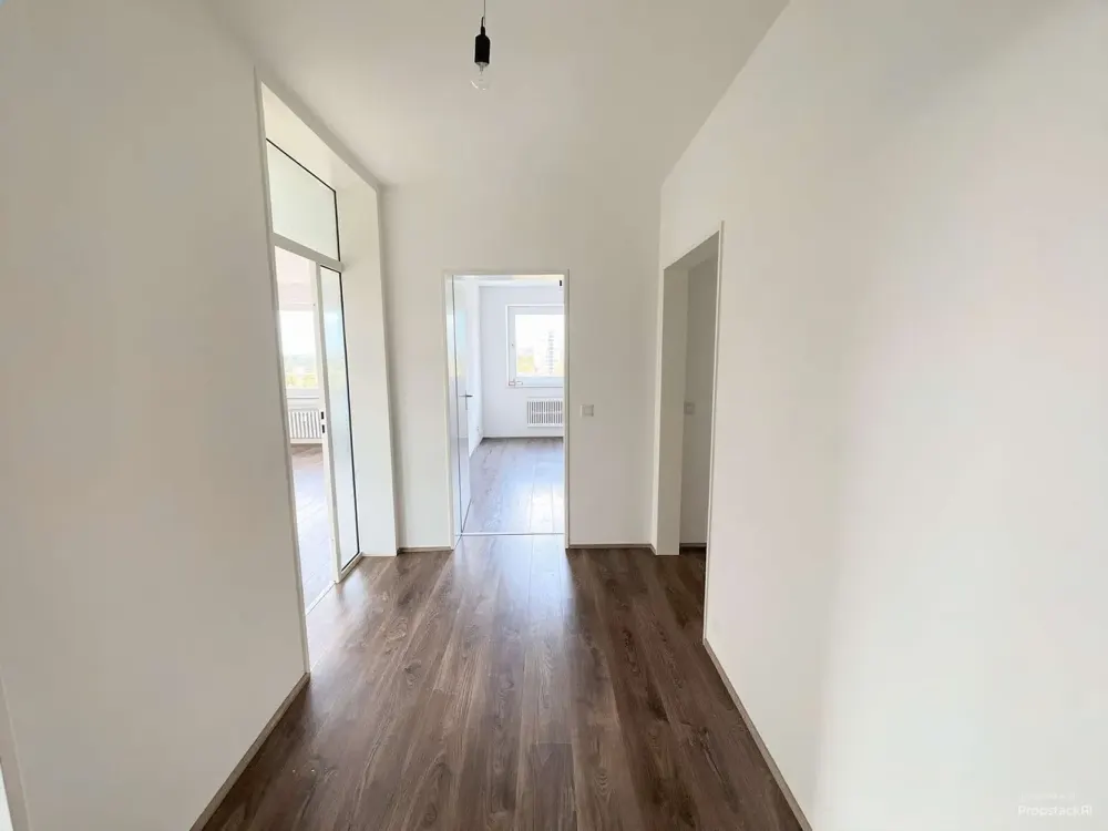 Über den Dächern von Fischeln! Familienwohnung mit Balkon!