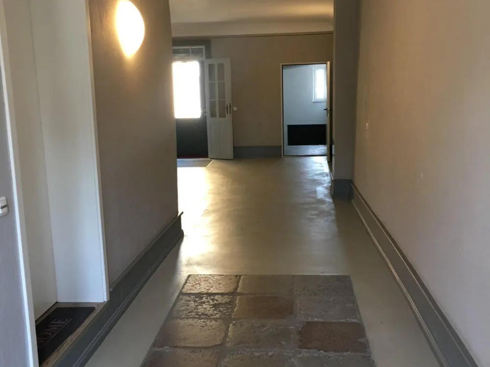 3-Zimmer Wohnung im denkmalgeschützten Altbau ohne Balkon