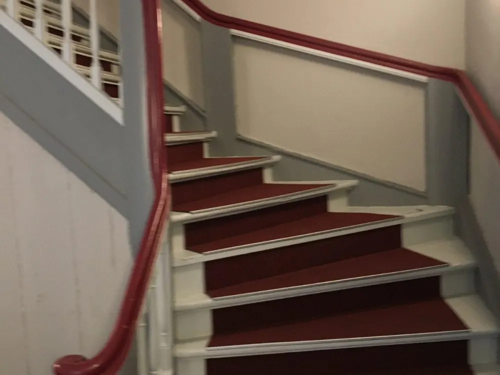 3-Zimmer Wohnung im denkmalgeschützten Altbau ohne Balkon