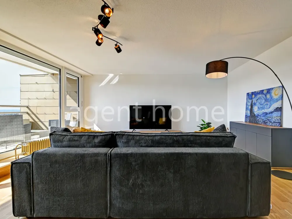 FURNISHED - SPACIOUS AND BRIGHT - Beautiful Apartment with Balcony