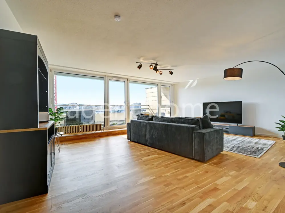 FURNISHED - SPACIOUS AND BRIGHT - Beautiful Apartment with Balcony