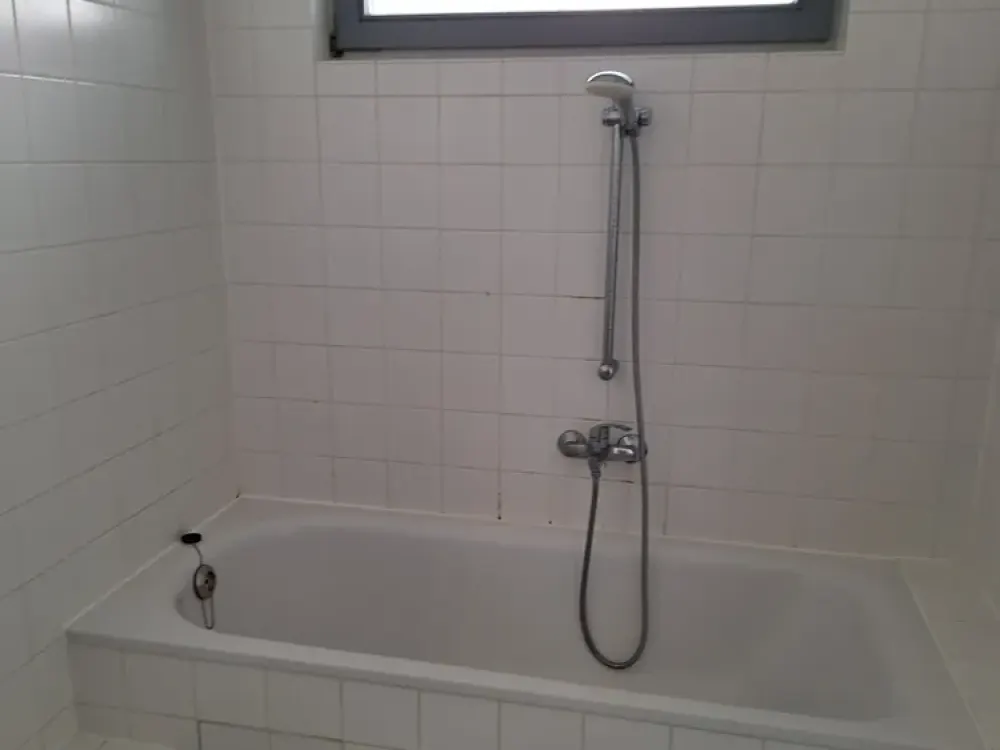 2 Zimmer mit WBS in Marienfelde