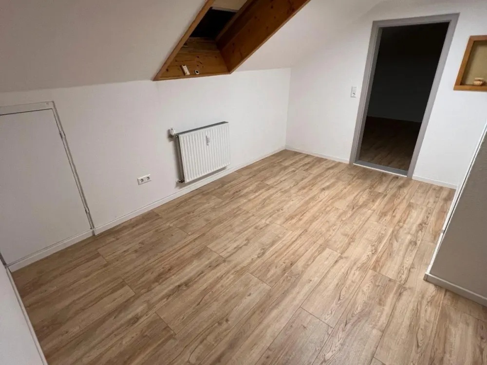 Attic Apartment for Rent!