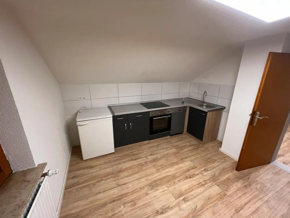 Attic Apartment for Rent!