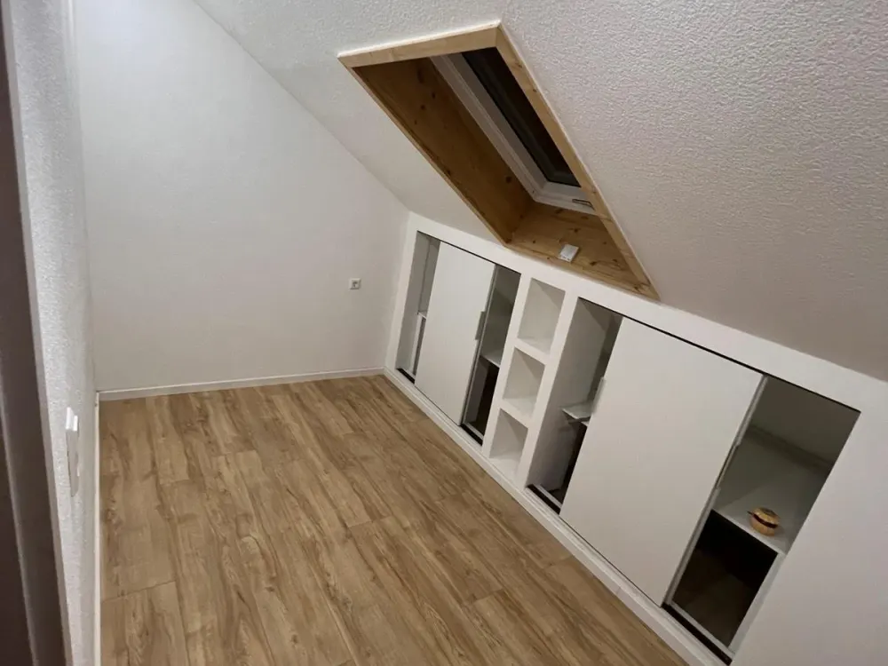 Attic Apartment for Rent!