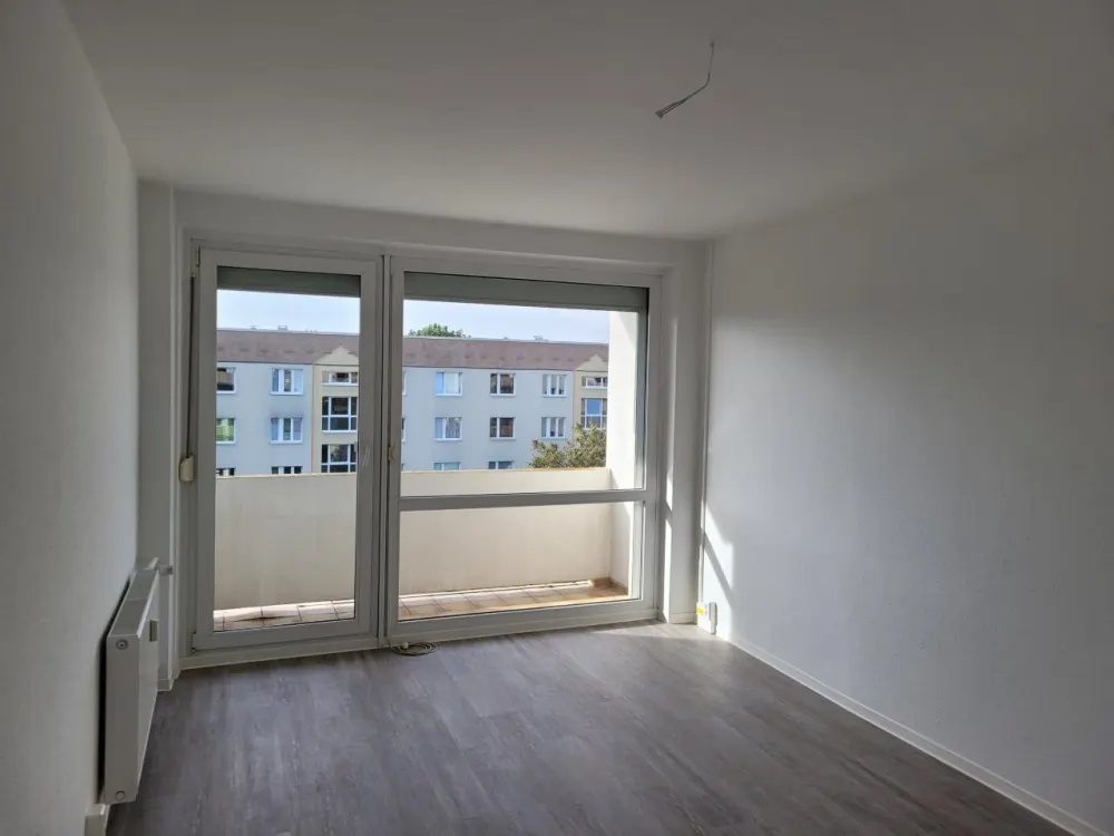 ERSTBEZUG! Schöne 3-Raumwohnung mit Blick ins Grüne