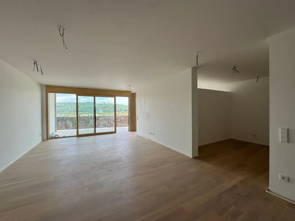 Großzügige 2-Zimmer-Wohnung