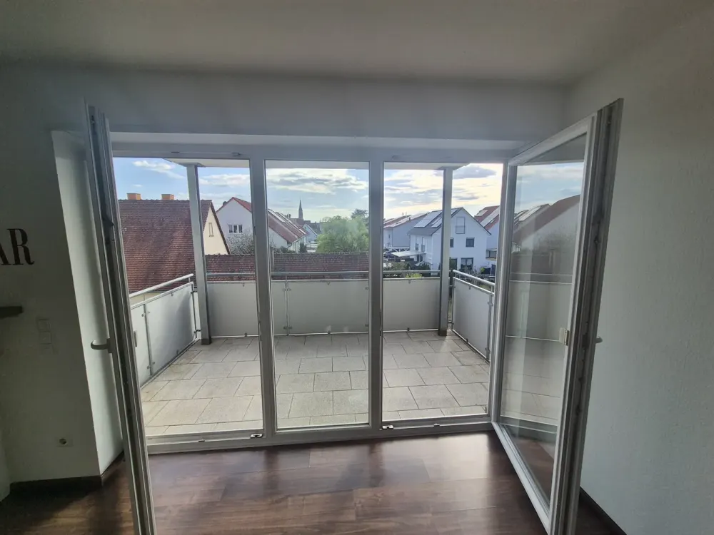 Richtig schöne helle und zentrale 3-Zimmer-Wohnung in Graben-Neudorf