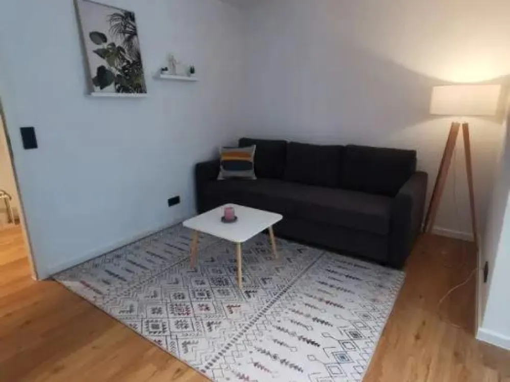 Moderne, vollmöblierte Wohnung in Top-Lage München-Harras