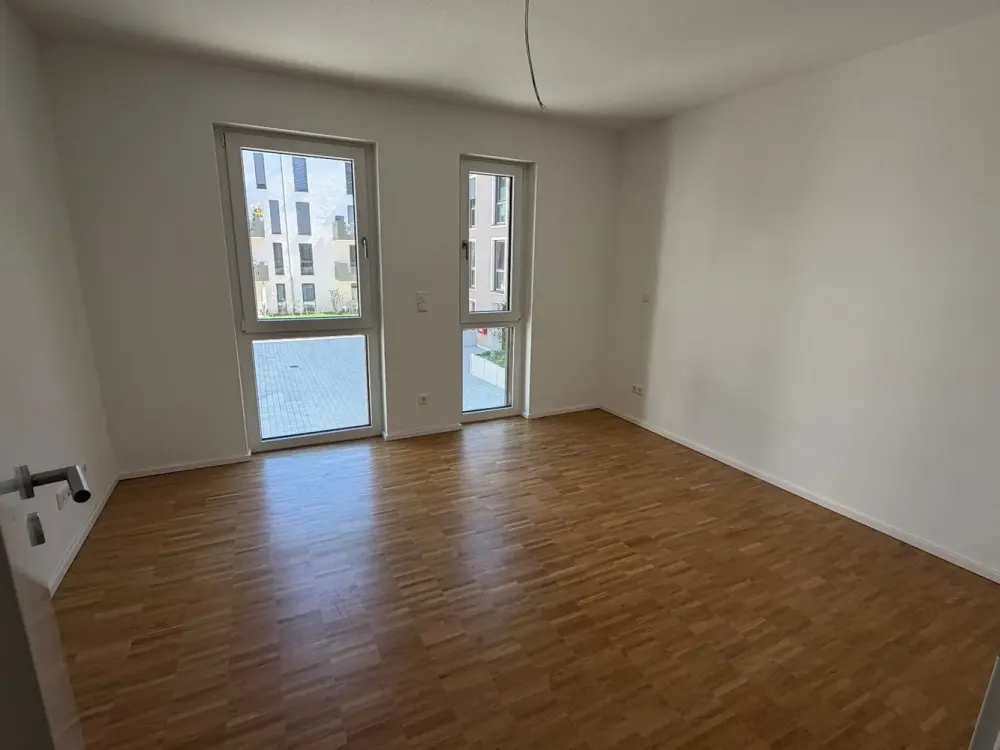 Charming 2-Room Apartment with Terrace