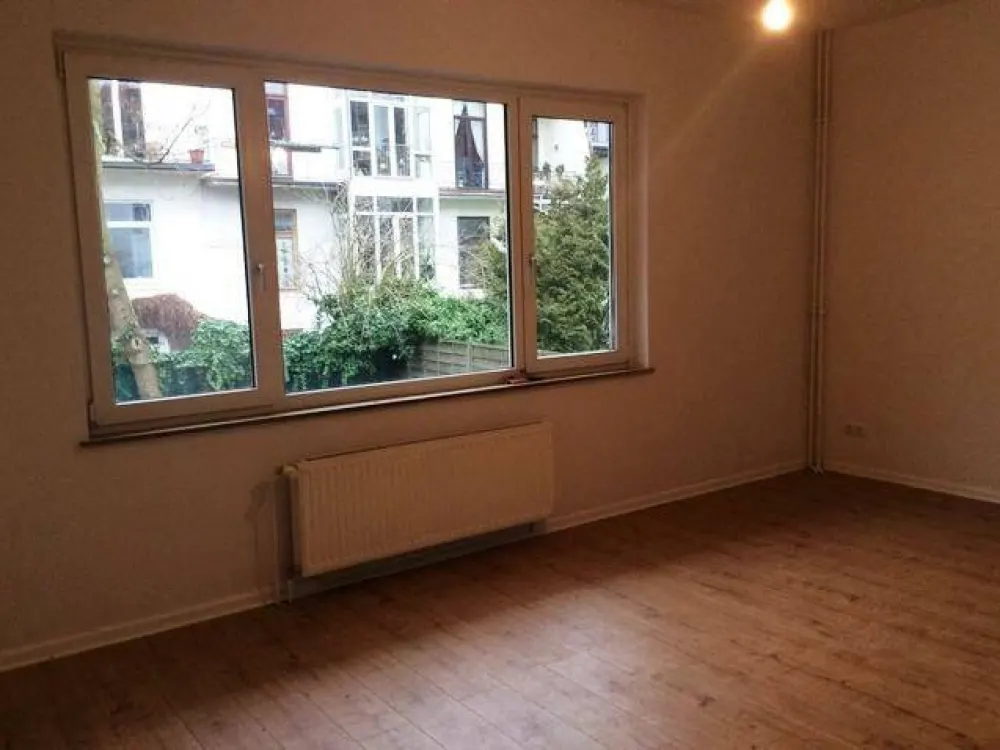 Sleek 1-Room Apartment in a Great Location
