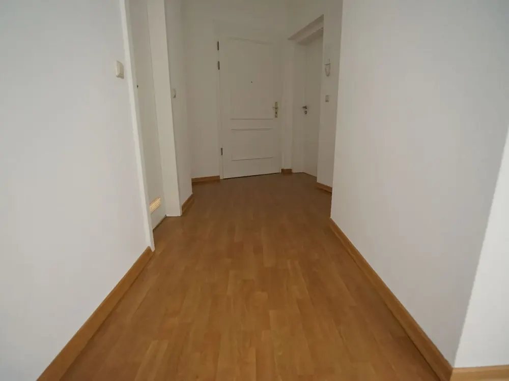 2-Room Apartment with Fitted Kitchen and Balcony